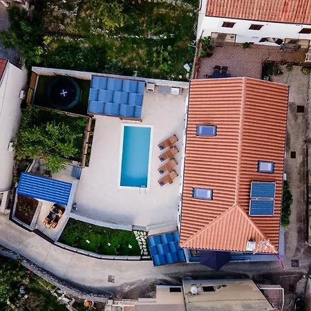 Heritage Castel Muschio * Omisalj