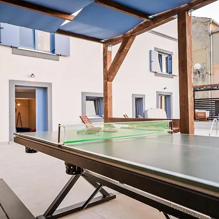 Heritage Castel Muschio Вилла Омишаль