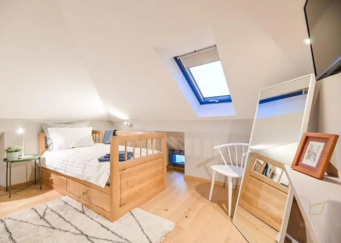 Heritage Castel Muschio ヴィラ オミサリ